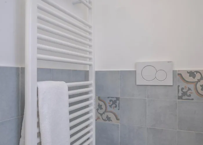 Profumo Di Caruggi - Affitti Brevi Italia Apartamento