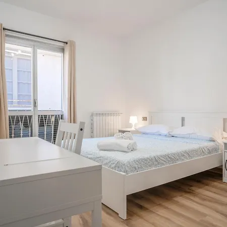 Profumo Di Caruggi - Affitti Brevi Italia Genoa